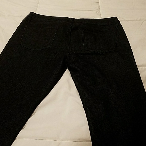 Jeans - Picture 2 of 3